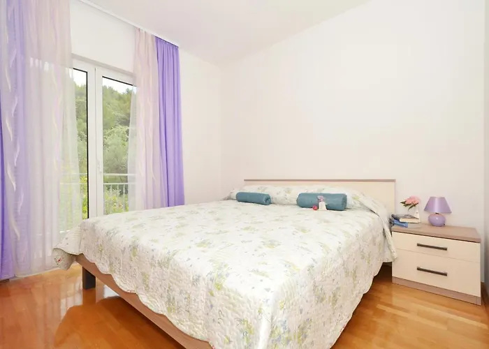 Apartmán With Parking Space Arbanija, Ciovo - 5228 Trogir